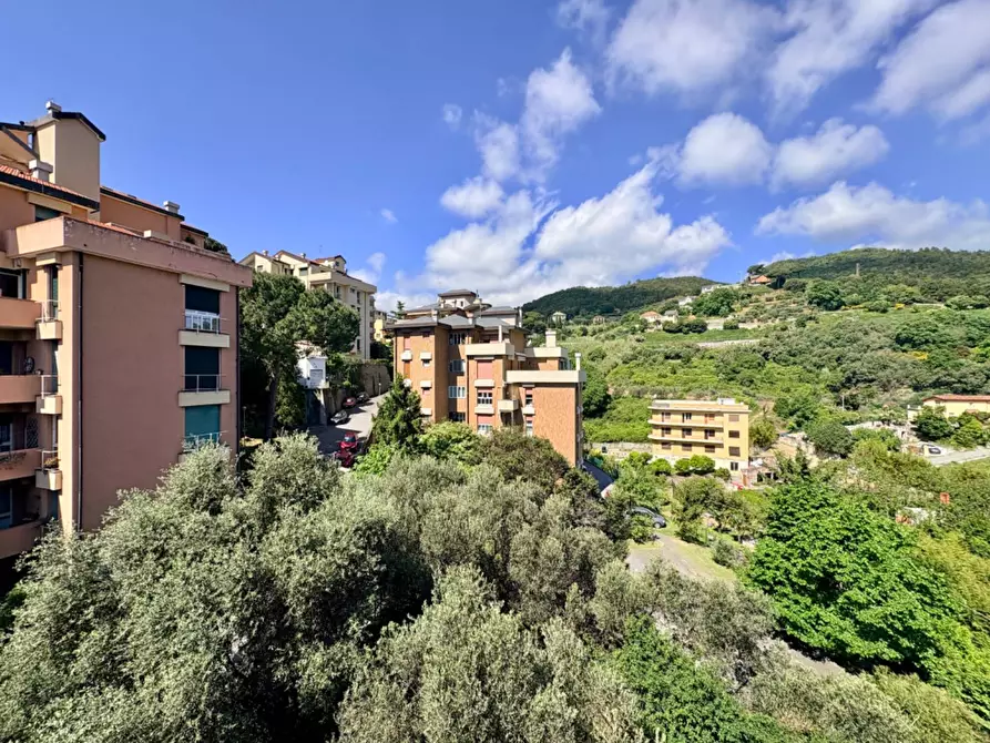 Immagine 28 di Appartamento in vendita  in via Mongrifone a Savona