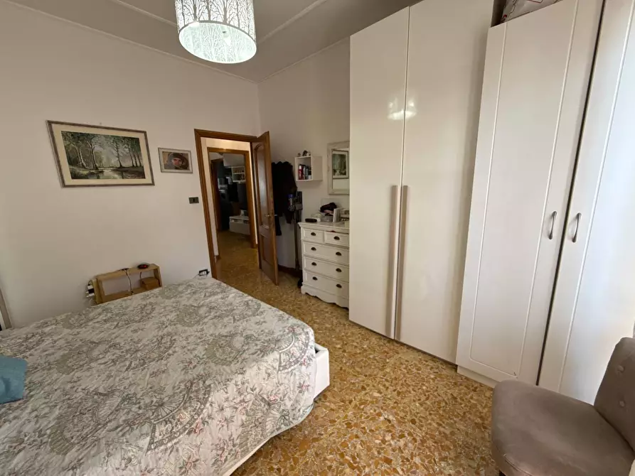 Immagine 11 di Appartamento in vendita  in Via Cadorna 22 a Savona