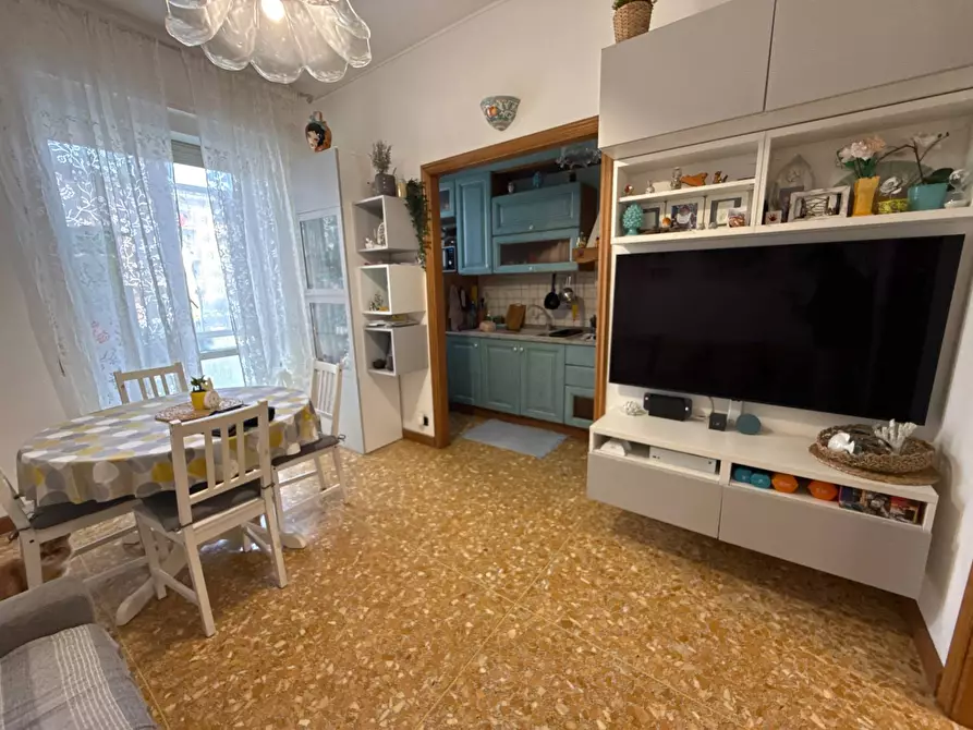 Immagine 19 di Appartamento in vendita  in Via Cadorna 22 a Savona