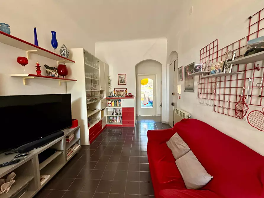Immagine 9 di Appartamento in vendita  in via verdi 19 a Savona