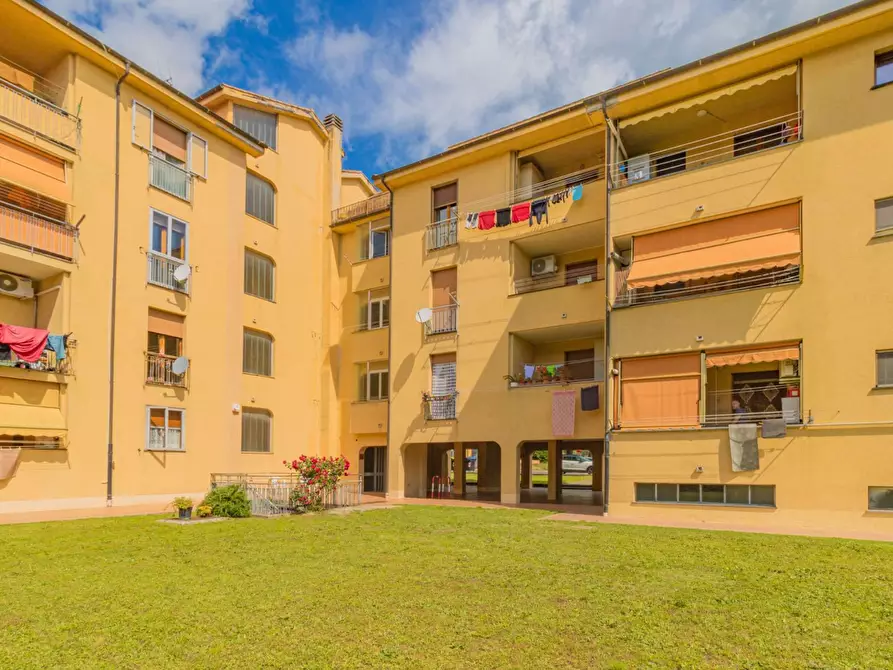 Immagine 36 di Appartamento in vendita  in via ajvdocina 2 a Quiliano