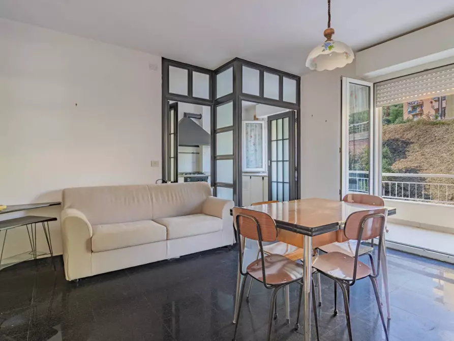 Immagine 4 di Appartamento in vendita  in via san dalmazio 4b a Savona