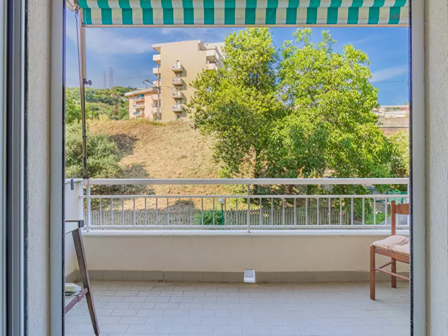 Immagine 1 di Appartamento in vendita  in via san dalmazio 4b a Savona