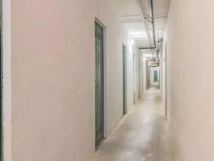 Immagine 29 di Appartamento in vendita  in via san dalmazio 4b a Savona