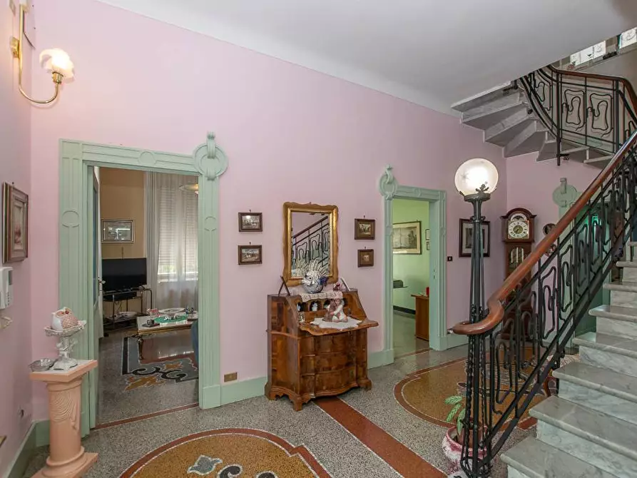 Immagine 15 di Villa in vendita  in VIA FONTANASSA a Savona