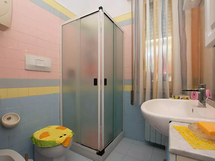 Immagine 24 di Villa in vendita  in VIA FONTANASSA a Savona