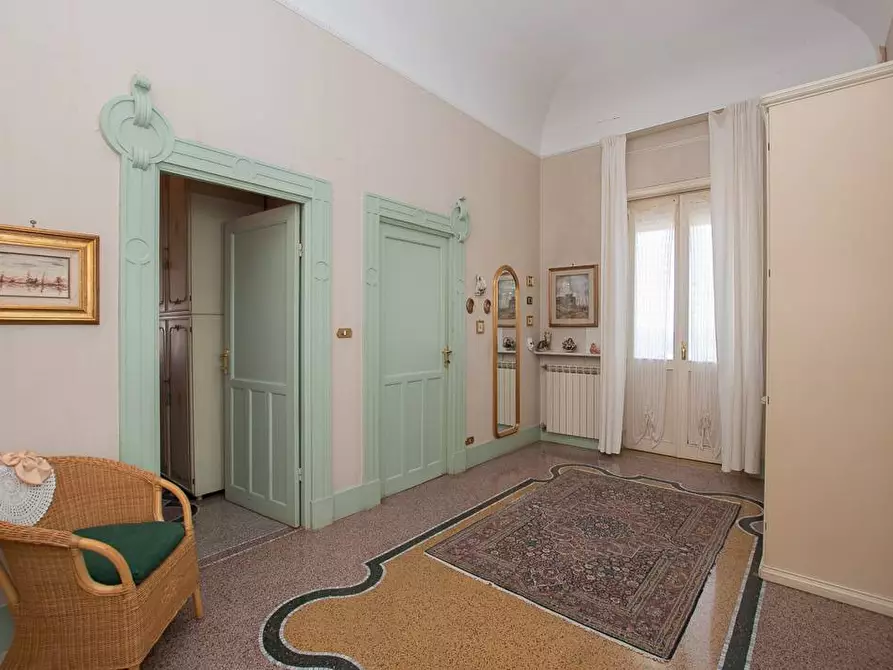 Immagine 35 di Villa in vendita  in VIA FONTANASSA a Savona