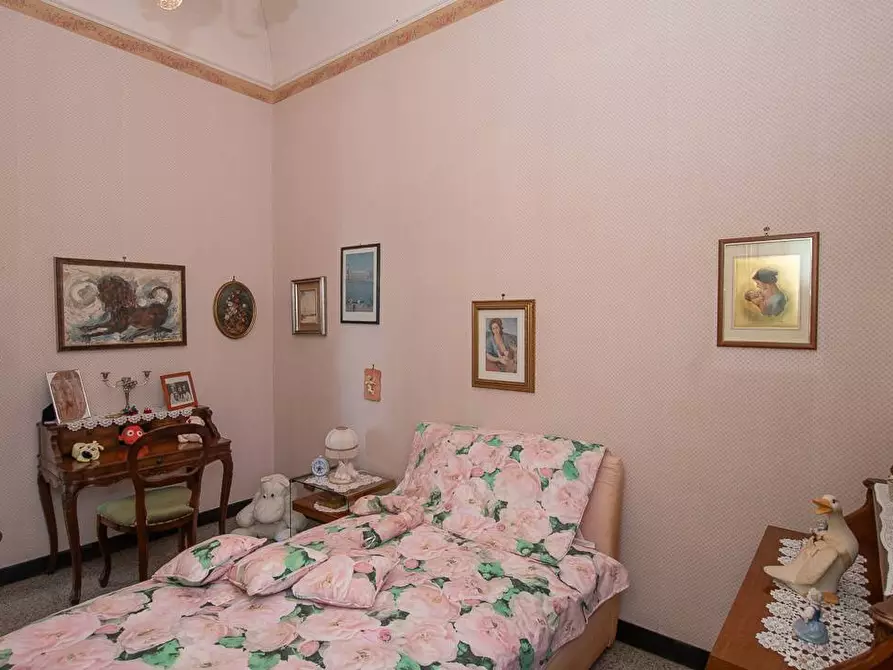 Immagine 39 di Villa in vendita  in VIA FONTANASSA a Savona