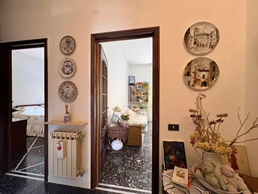 Immagine 8 di Appartamento in vendita  in via Corridoni 6 a Savona