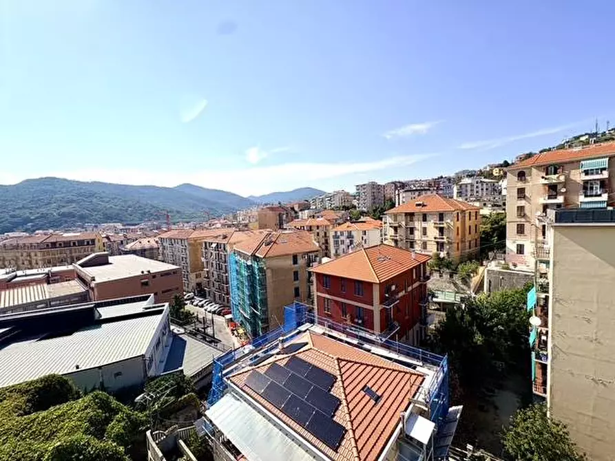 Immagine 16 di Appartamento in vendita  in via Corridoni 6 a Savona