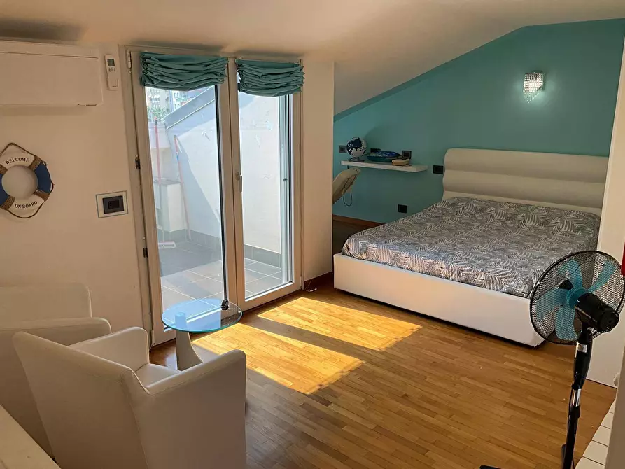 Immagine 5 di Appartamento in affitto  in Via Baglietto 6 a Savona