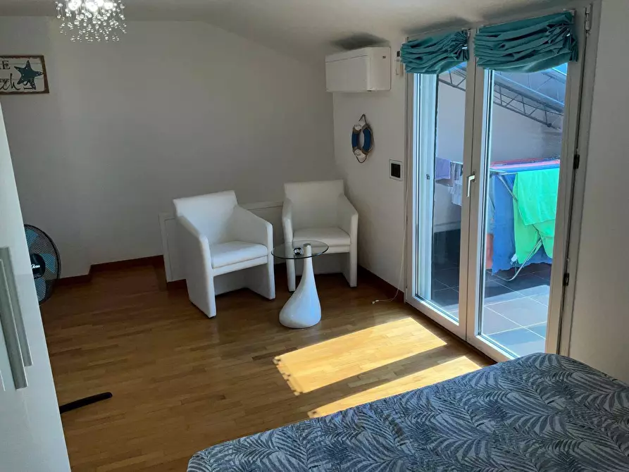 Immagine 6 di Appartamento in affitto  in Via Baglietto 6 a Savona