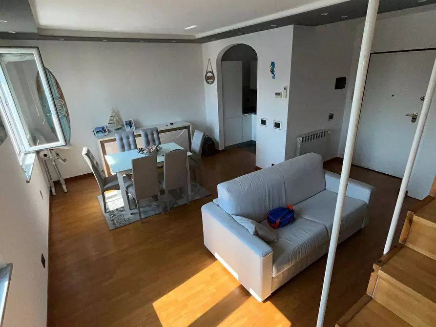 Immagine 2 di Appartamento in affitto  in Via Baglietto 6 a Savona
