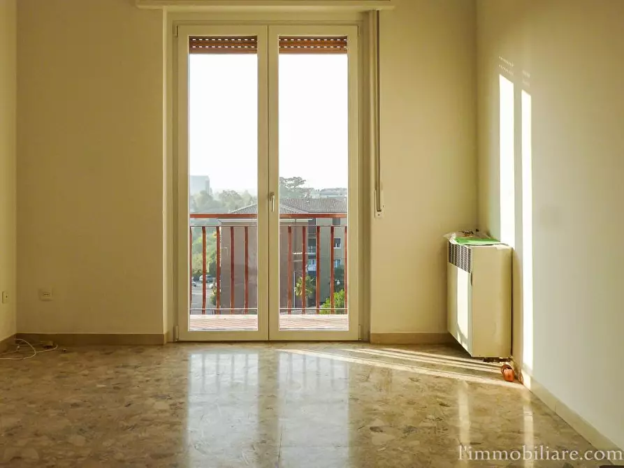 Immagine 2 di Appartamento in affitto  in Via Alessandro Poerio a Verona