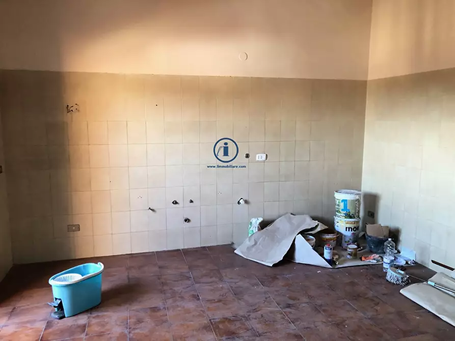 Immagine 4 di Appartamento in vendita  in VIA CAPPUCCINI PARCO L 16 a Caserta