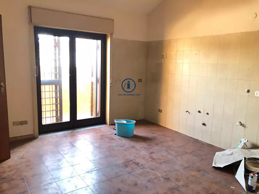 Immagine 5 di Appartamento in vendita  in VIA CAPPUCCINI PARCO L 16 a Caserta