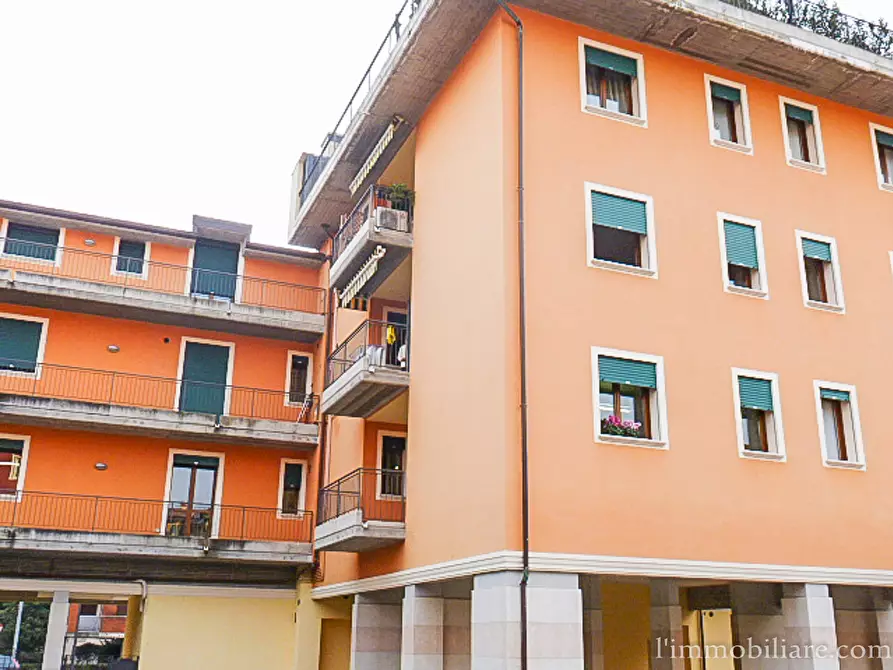 Immagine 10 di Appartamento in affitto  in via trento 24 a Verona