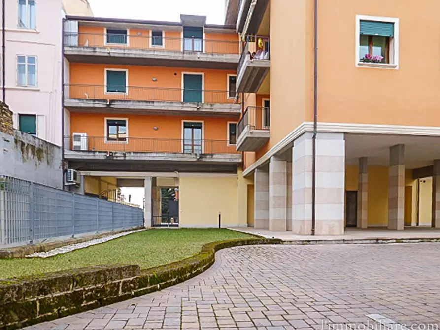 Immagine 14 di Appartamento in affitto  in via trento 24 a Verona