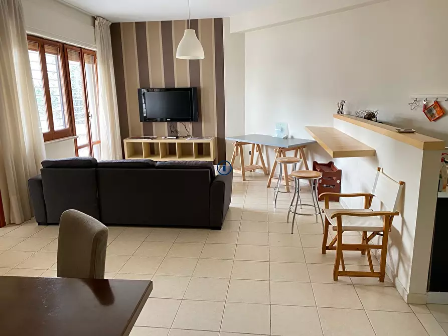 Immagine 1 di Appartamento in vendita  in VIA SUD PIAZZA D'ARMI 100 a Caserta