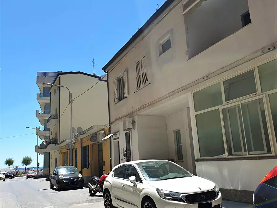 Immagine 1 di Appartamento in affitto  in Via Vibo Valentia 28 a Catanzaro