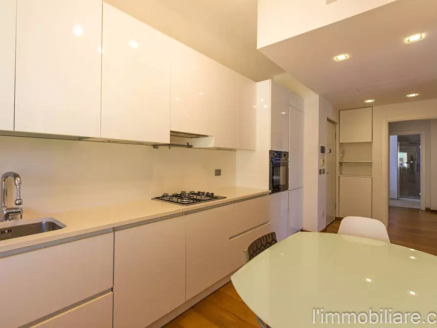 Immagine 3 di Appartamento in affitto  in via Carlo Ederle 38 a Verona