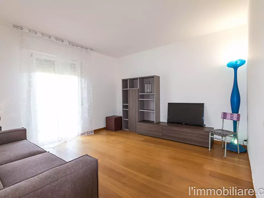 Immagine 7 di Appartamento in affitto  in via Carlo Ederle 38 a Verona