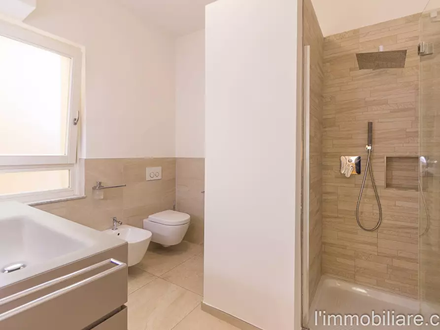Immagine 17 di Appartamento in affitto  in via Carlo Ederle 38 a Verona