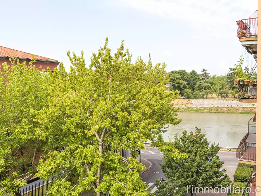 Immagine 25 di Appartamento in affitto  in via Carlo Ederle 38 a Verona