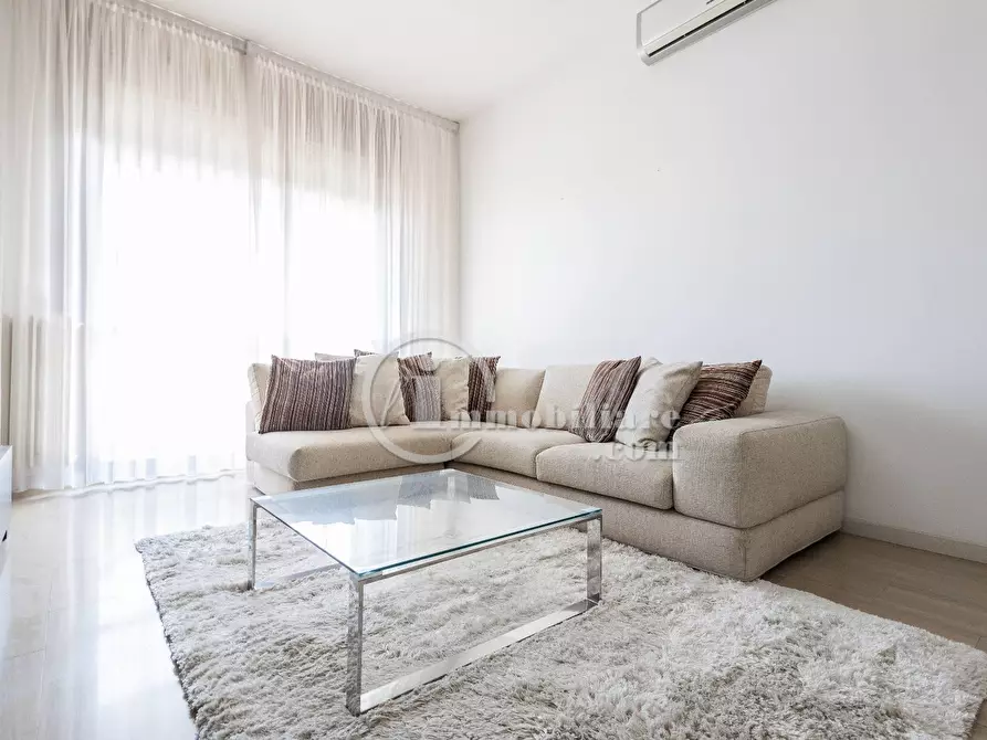 Immagine 6 di Appartamento in vendita  a Legnano