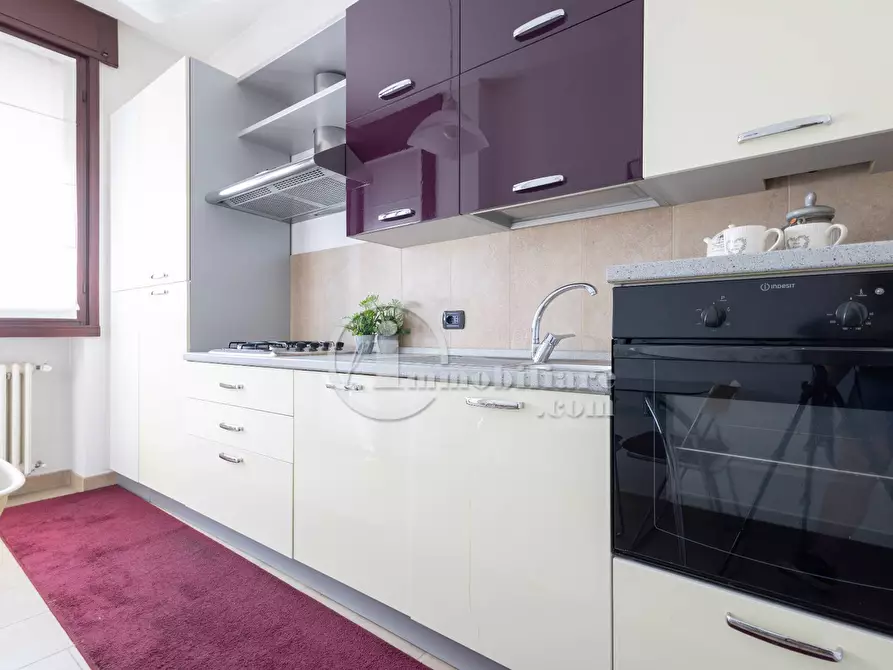 Immagine 9 di Appartamento in vendita  a Legnano