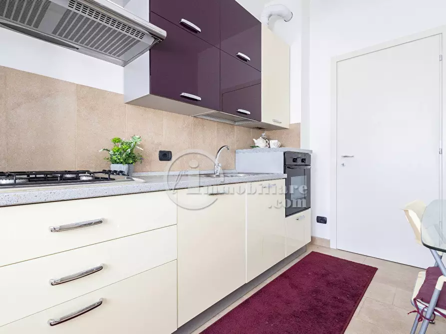 Immagine 10 di Appartamento in vendita  a Legnano