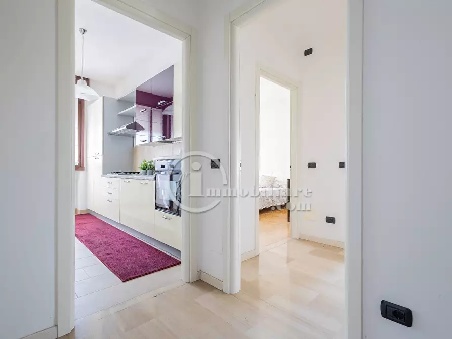 Immagine 17 di Appartamento in vendita  a Legnano