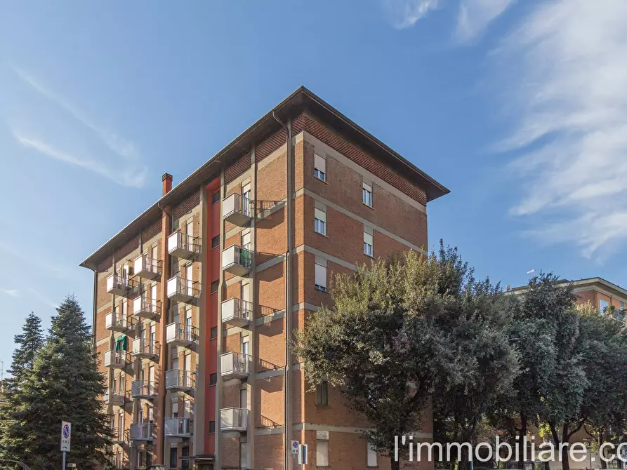 Immagine 1 di Appartamento in vendita  in Via Alvise Da Mosto 5 a Verona