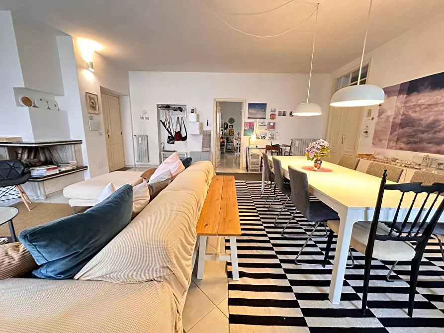 Immagine 7 di Villa in vendita  in Via Donizetti 14 a Capodrise
