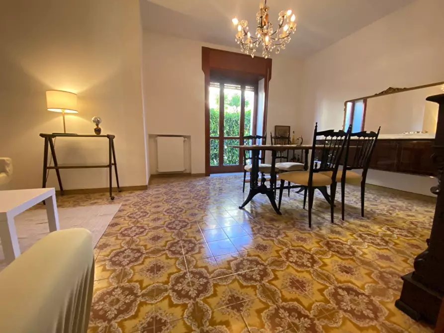 Immagine 40 di Villa in vendita  in Via Donizetti 14 a Capodrise