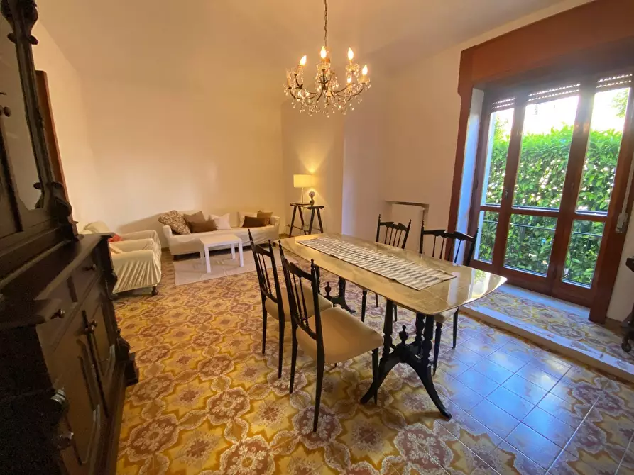 Immagine 41 di Villa in vendita  in Via Donizetti 14 a Capodrise