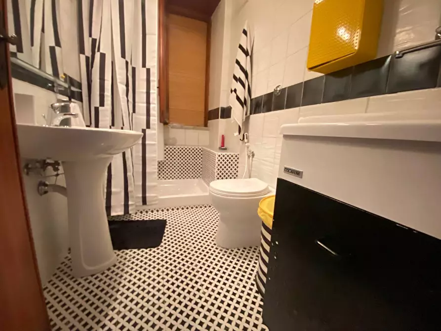 Immagine 44 di Villa in vendita  in Via Donizetti 14 a Capodrise