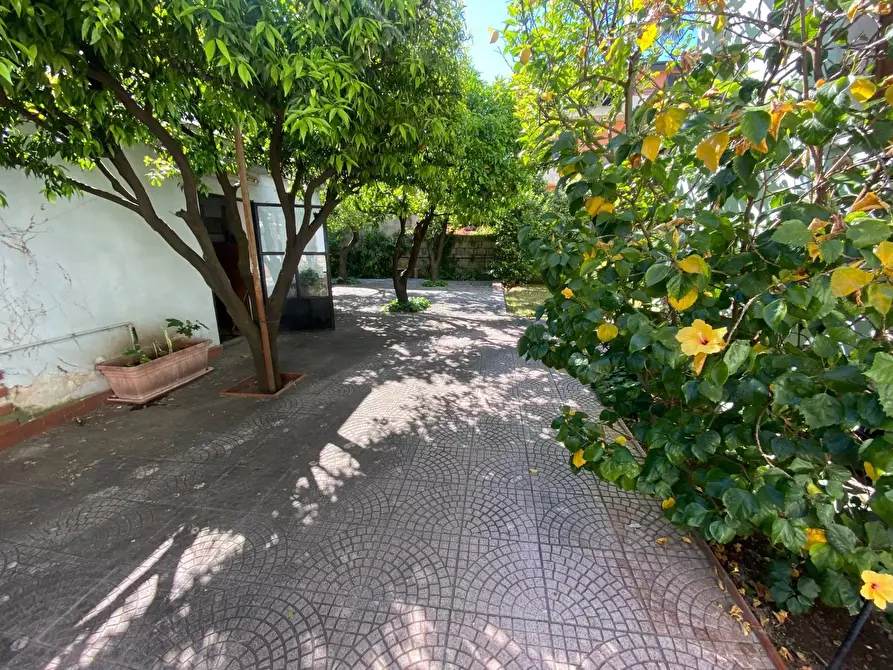 Immagine 56 di Villa in vendita  in Via Donizetti 14 a Capodrise