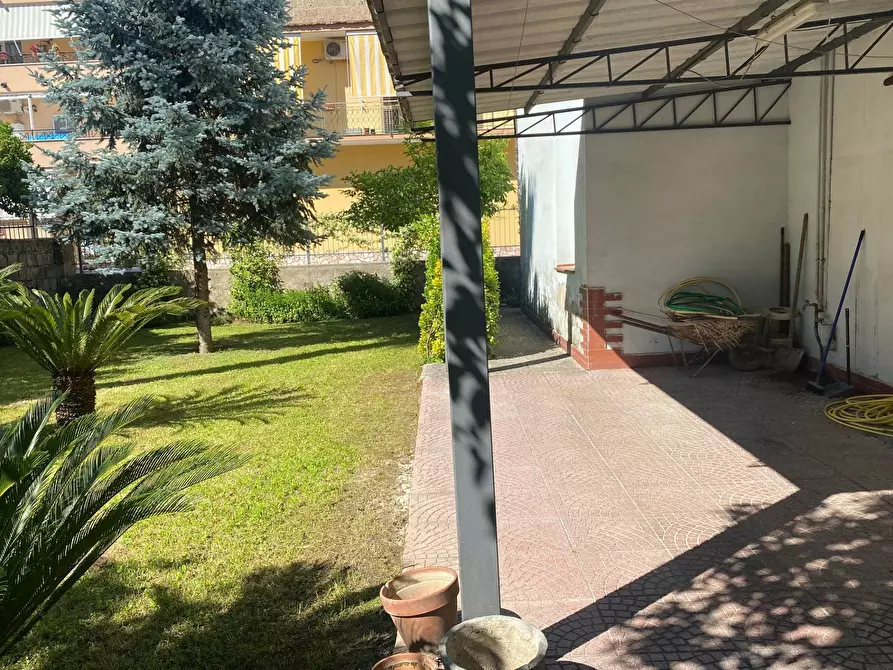 Immagine 59 di Villa in vendita  in Via Donizetti 14 a Capodrise
