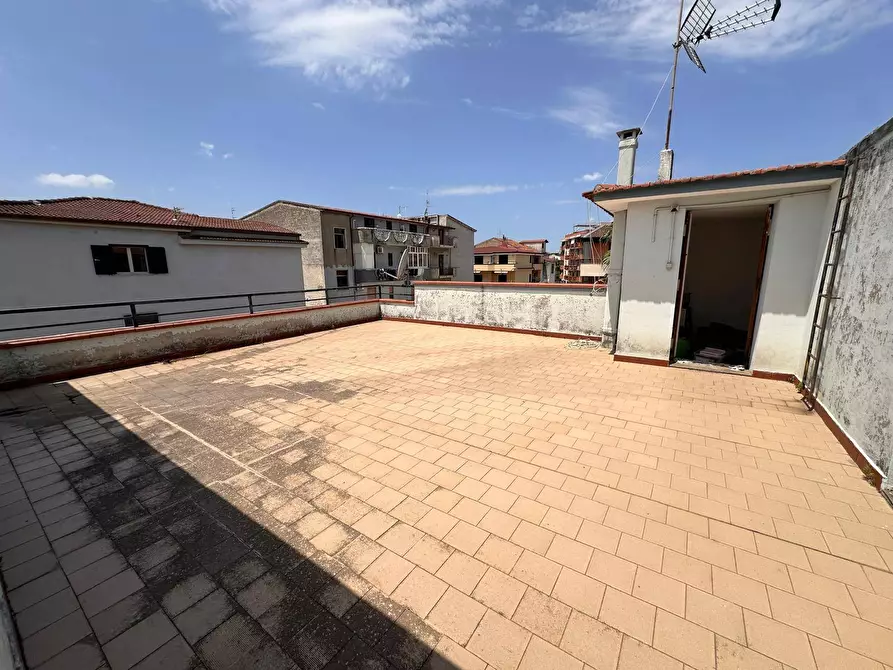 Immagine 75 di Villa in vendita  in Via Donizetti 14 a Capodrise