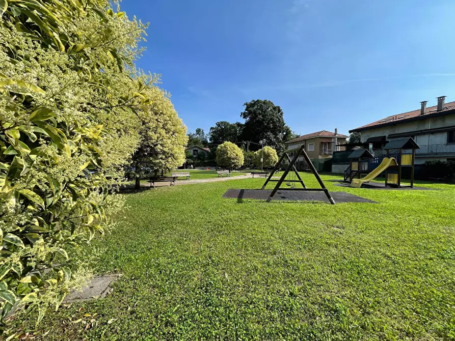 Immagine 4 di Appartamento in vendita  in Via Agusta 441 a Samarate