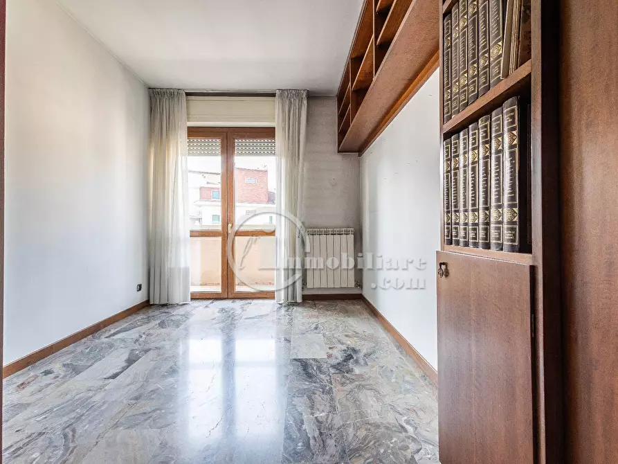 Immagine 27 di Appartamento in vendita  in via bellini a Busto Arsizio