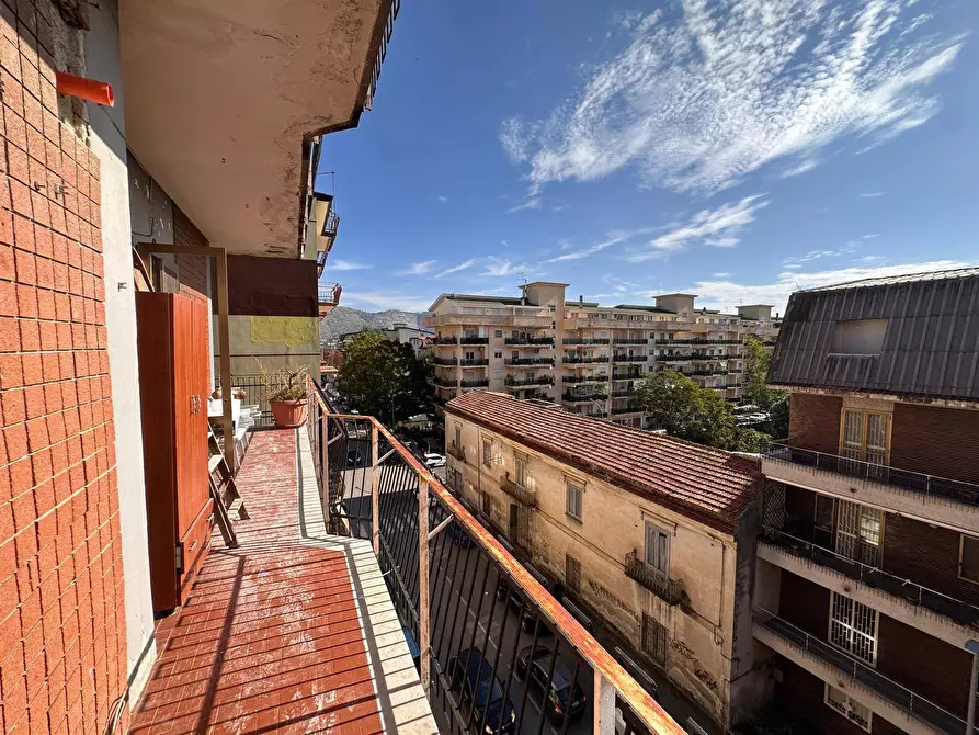 Immagine 18 di Camera in affitto  in Via Ferrarecce 121 a Caserta