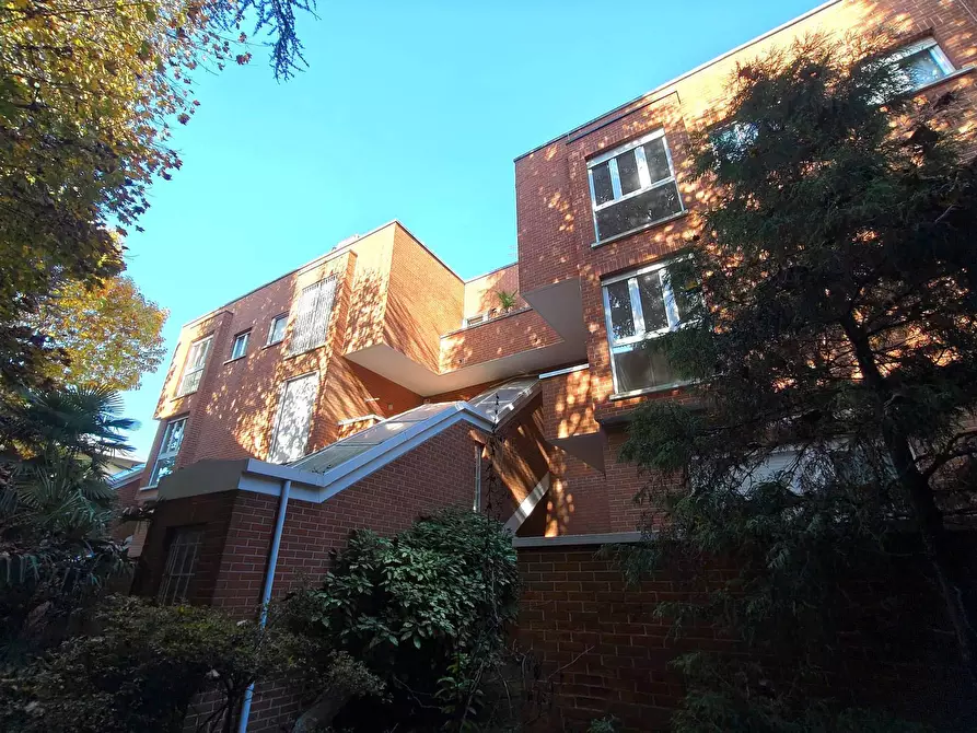 Immagine 2 di Appartamento in vendita  in Via G. Ferraris 4 a Gallarate