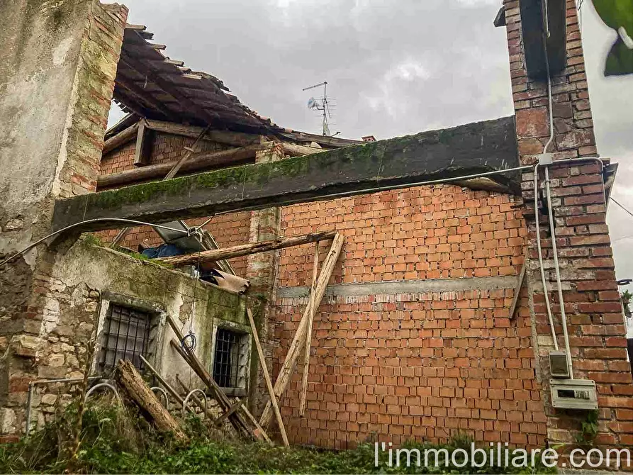 Immagine 3 di Rustico / casale in vendita  in Via San Giovanni 34 a Povegliano Veronese