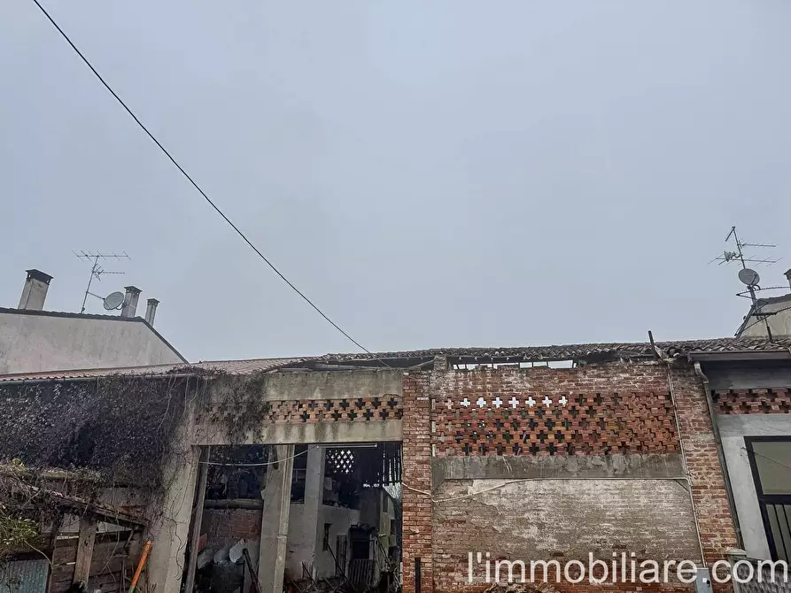 Immagine 6 di Rustico / casale in vendita  in Via San Giovanni 34 a Povegliano Veronese
