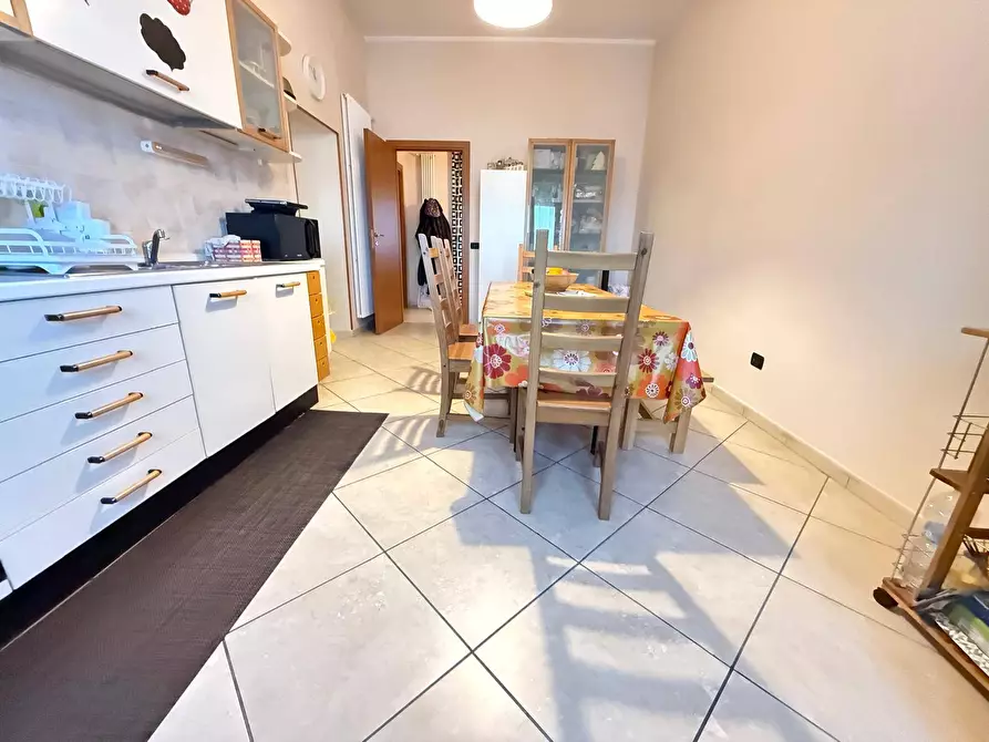 Immagine 13 di Appartamento in vendita  in Via Carlo Santagata 2 a Caserta