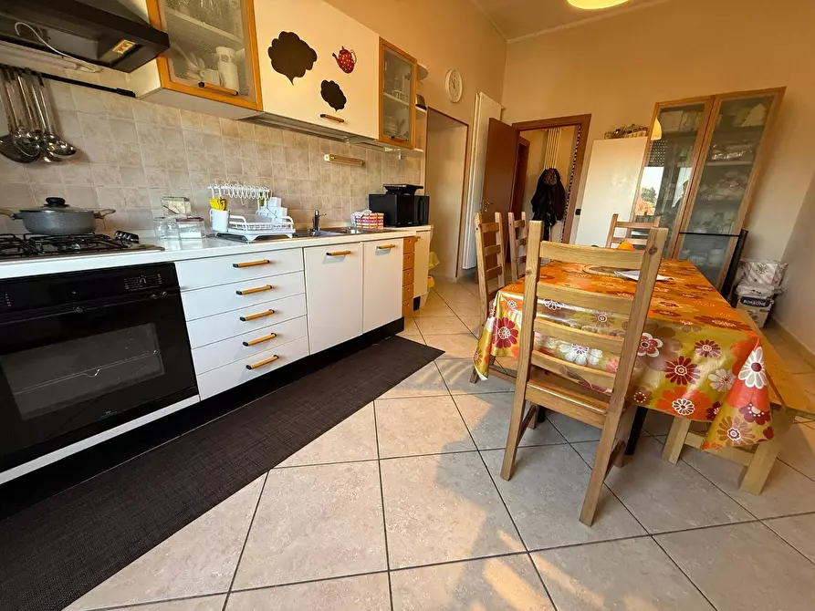 Immagine 14 di Appartamento in vendita  in Via Carlo Santagata 2 a Caserta