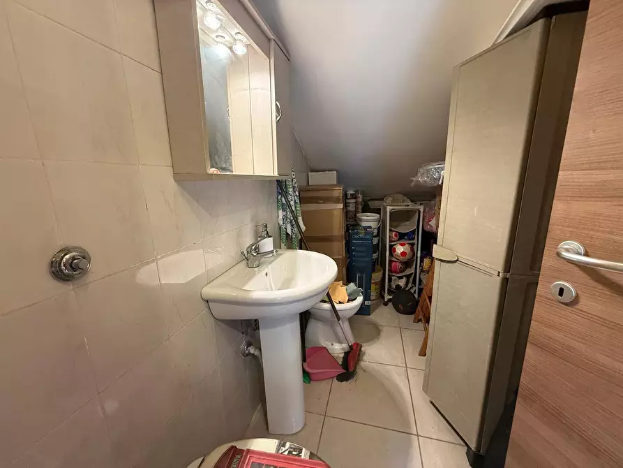 Immagine 40 di Appartamento in vendita  in Via Carlo Santagata 2 a Caserta