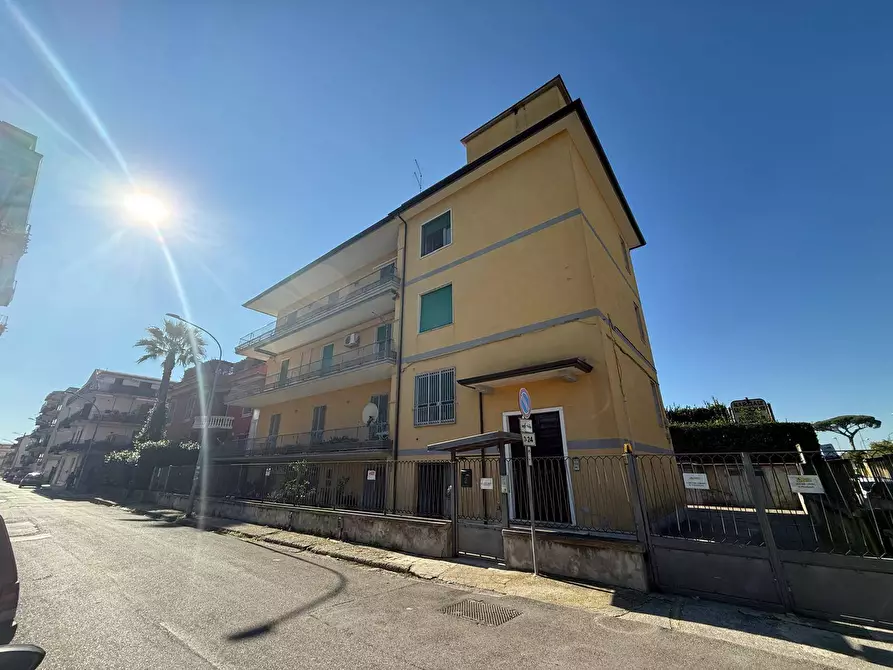 Immagine 46 di Appartamento in vendita  in Via Carlo Santagata 2 a Caserta
